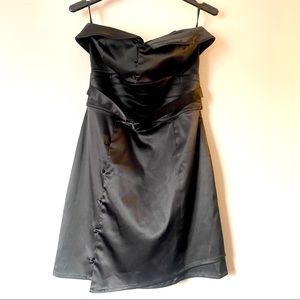 Rock & Republic Strapless Mini Tuxedo Dress from 2010, Size 4